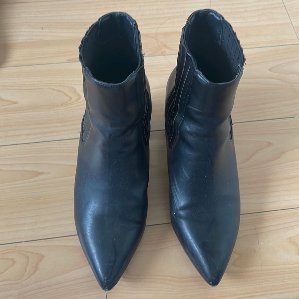 Steve Madden booties
